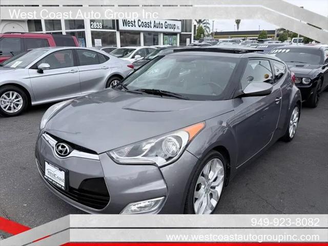 2012 Hyundai Veloster Base w/Black