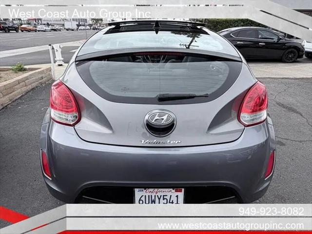 2012 Hyundai Veloster Base w/Black