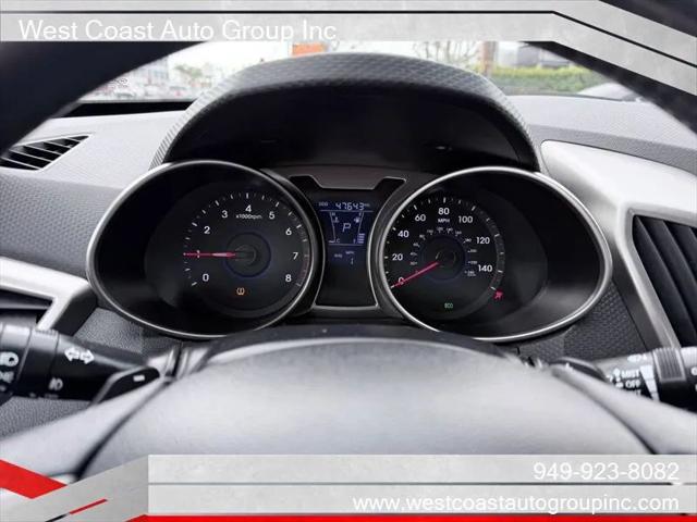 2012 Hyundai Veloster Base w/Black