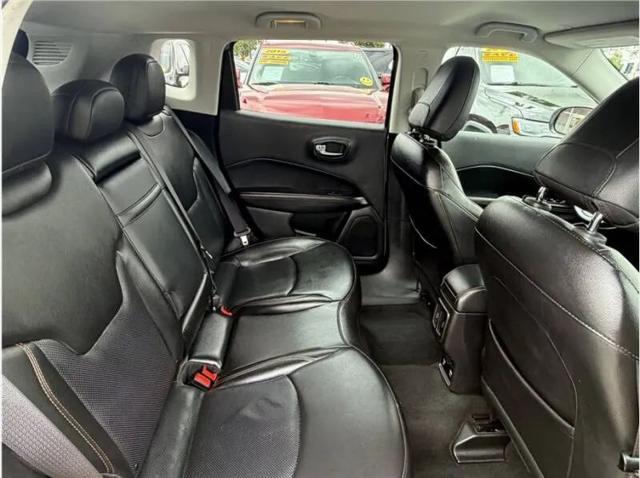 2020 Jeep Compass Limited FWD