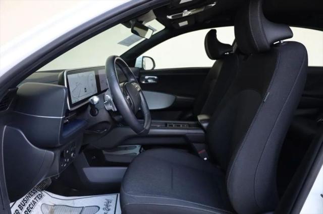 2024 Hyundai IONIQ 6 SE