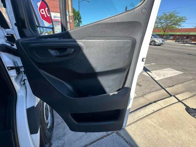2022 Mercedes-Benz Sprinter 2500 High Roof I4