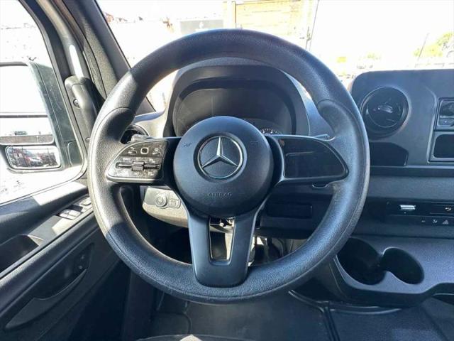 2022 Mercedes-Benz Sprinter 2500 High Roof I4