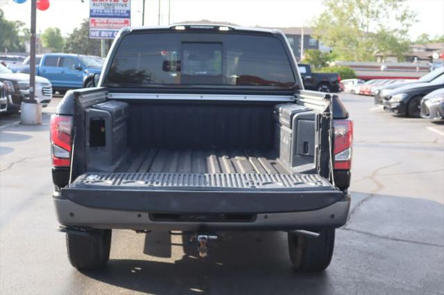 2021 Nissan Titan Crew Cab Platinum Reserve 4x4
