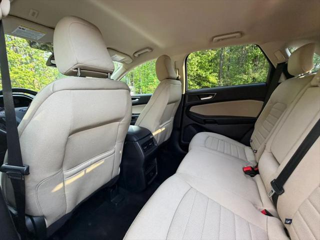 2021 Ford Edge SE