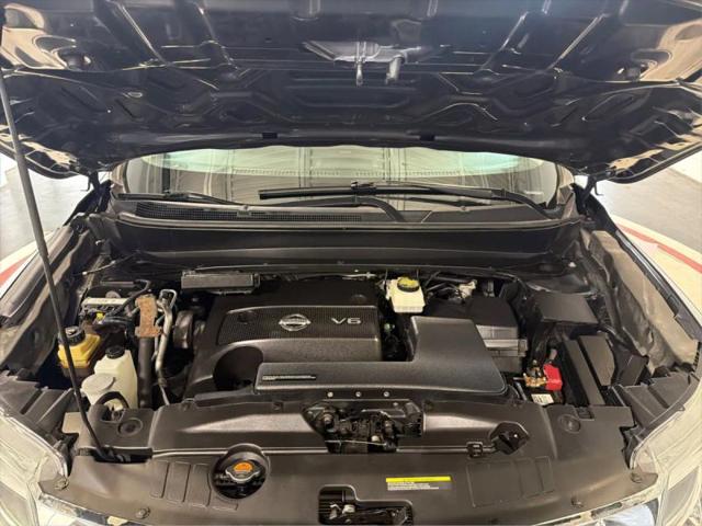 2014 Nissan Pathfinder Platinum