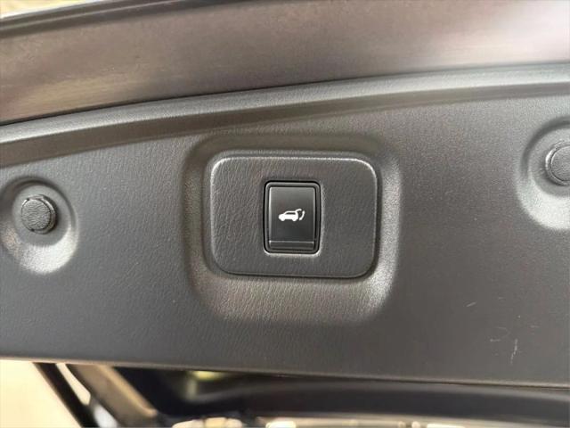 2014 Nissan Pathfinder Platinum
