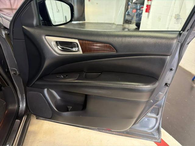 2014 Nissan Pathfinder Platinum