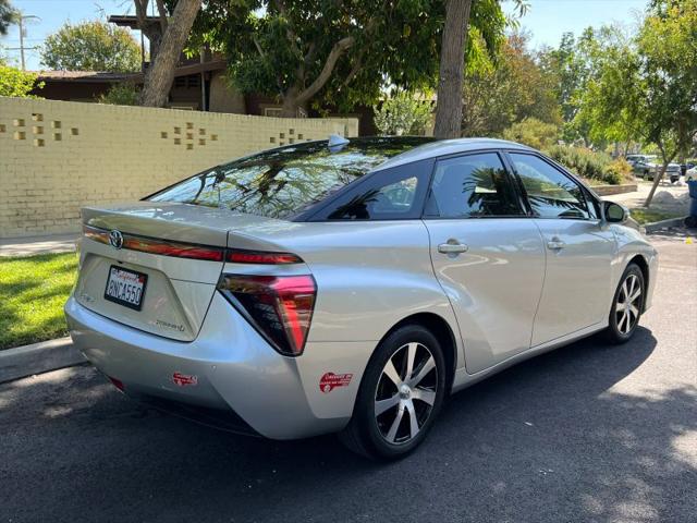2017 Toyota Mirai Base