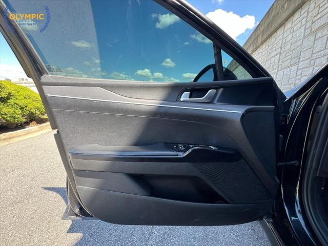 2021 Kia K5 LXS