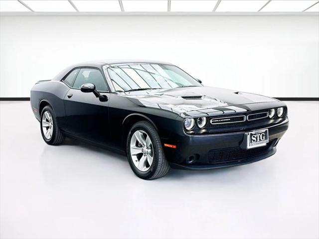 2022 Dodge Challenger SXT