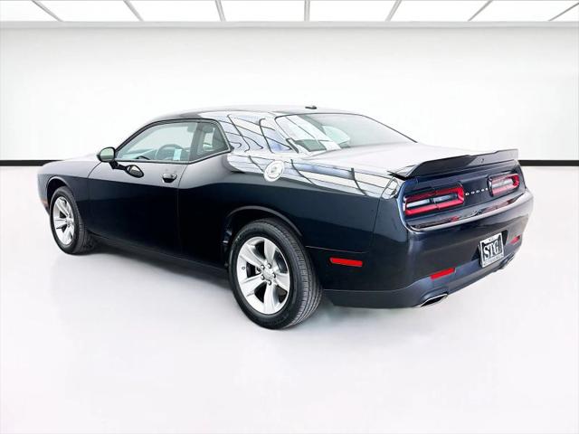 2022 Dodge Challenger SXT