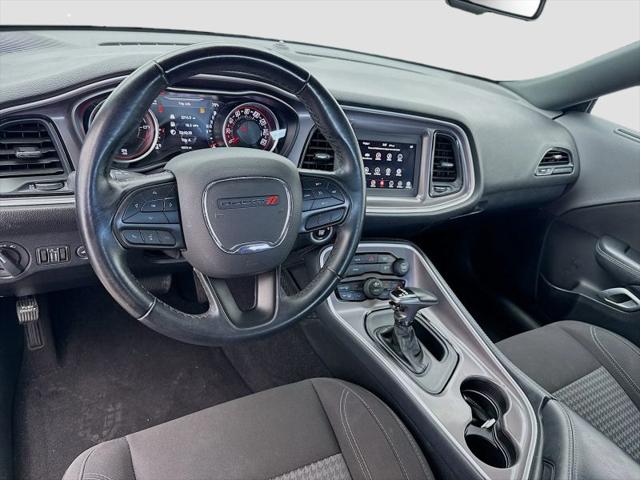 2022 Dodge Challenger SXT