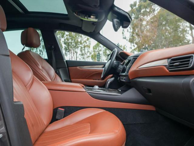 2021 Maserati Levante Base