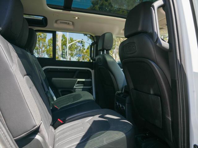2020 Land Rover Defender 110 S