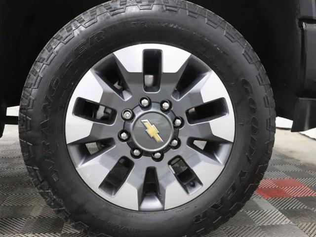 2021 Chevrolet Silverado 2500HD 4WD Double Cab Standard Bed Custom