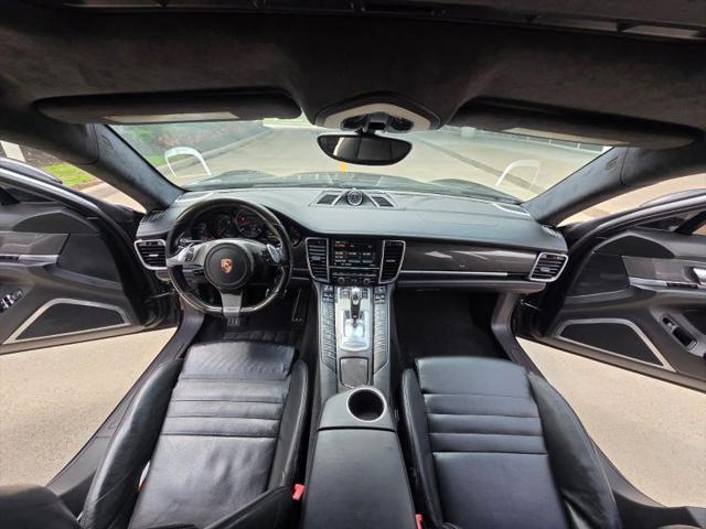2010 Porsche Panamera Turbo
