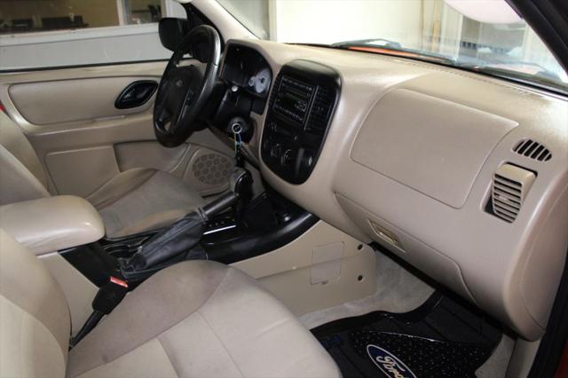 2007 Ford Escape XLS