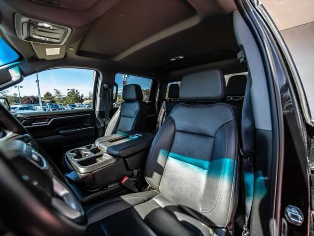 2024 GMC Sierra 1500 4WD Crew Cab Short Box SLT