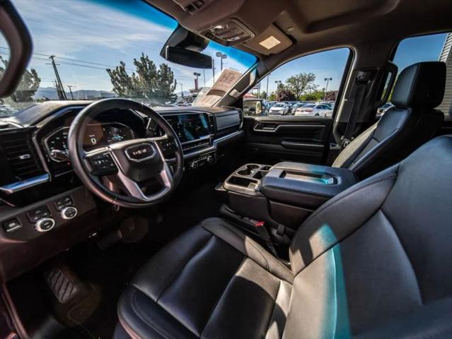 2024 GMC Sierra 1500 4WD Crew Cab Short Box SLT