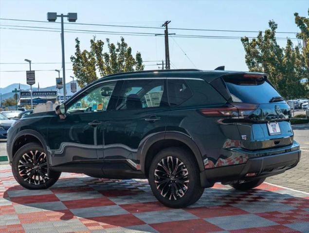 2026 Nissan Rogue Dark Armor