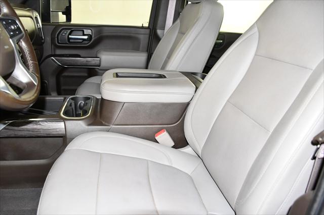 2022 Chevrolet Silverado 2500HD 4WD Crew Cab Standard Bed LTZ