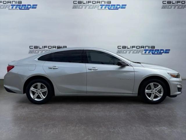 2021 Chevrolet Malibu FWD 1FL