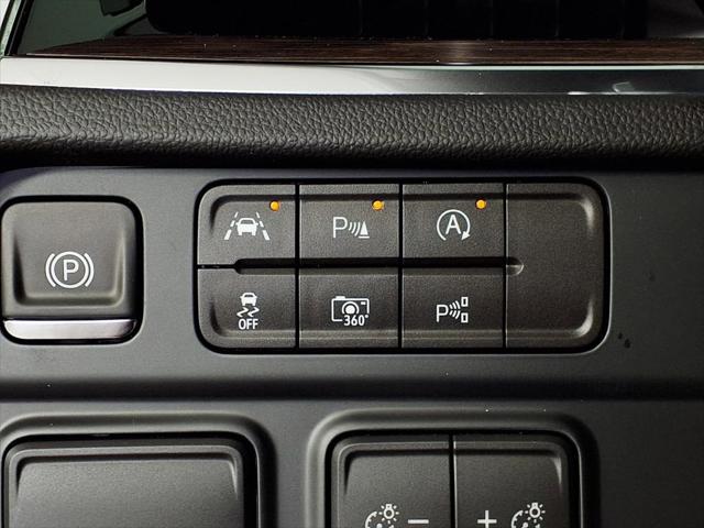 2026 Chevrolet Suburban LT, RWD
