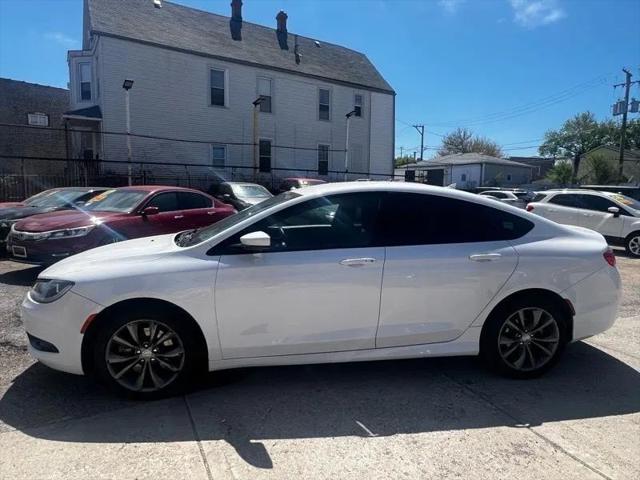 2015 Chrysler 200 S
