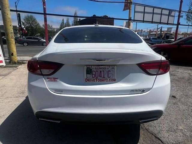 2015 Chrysler 200 S