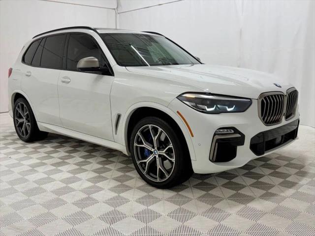 2021 BMW X5 M50i