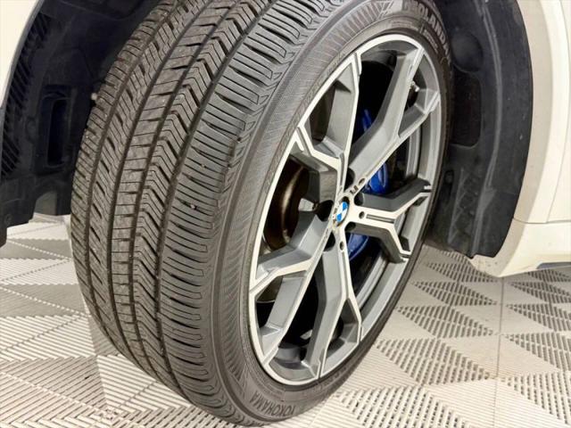 2021 BMW X5 M50i