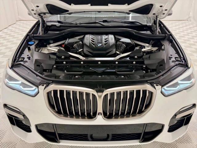 2021 BMW X5 M50i