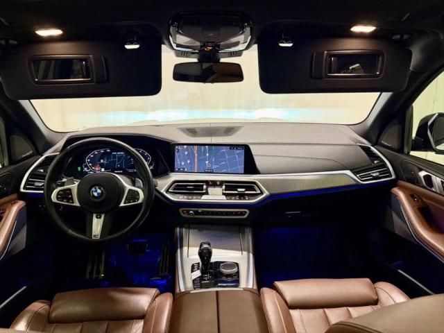 2021 BMW X5 M50i