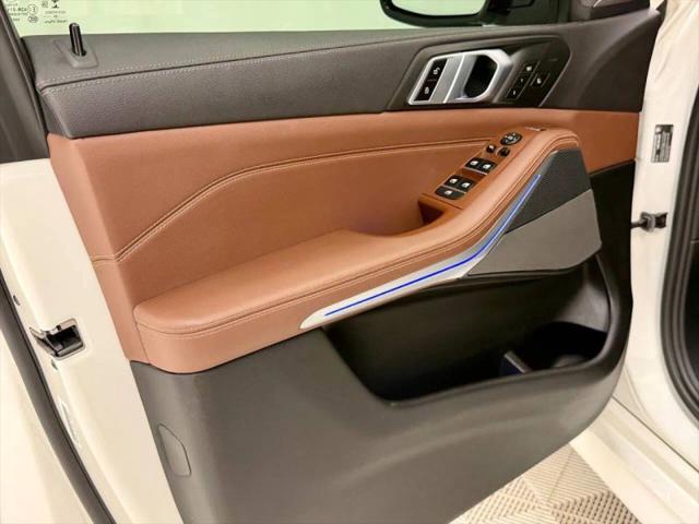 2021 BMW X5 M50i