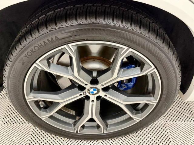 2021 BMW X5 M50i