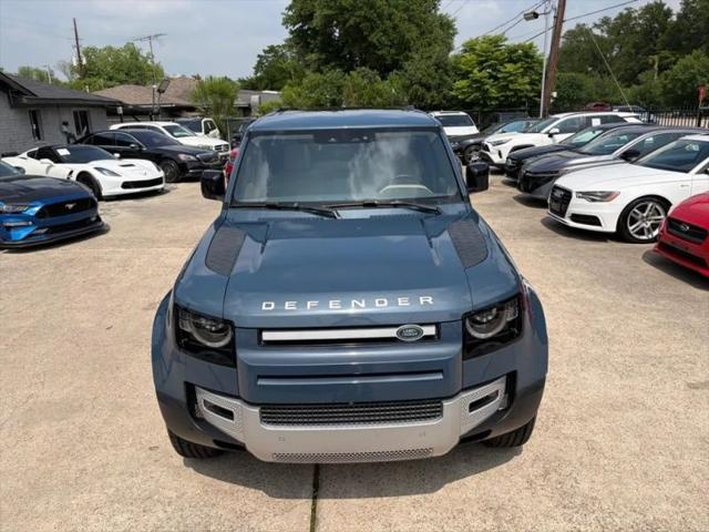2020 Land Rover Defender 110 SE