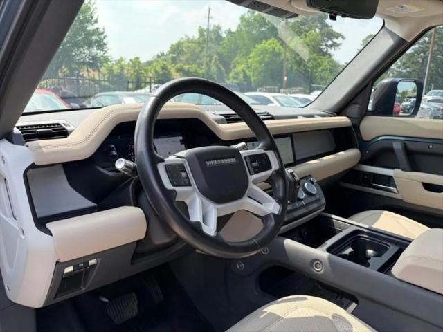 2020 Land Rover Defender 110 SE