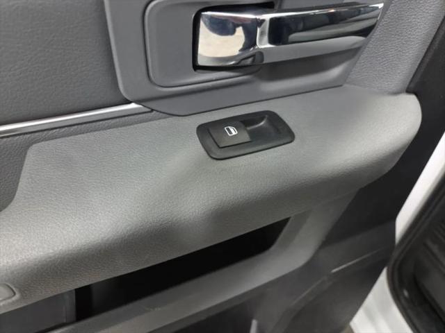 2017 Ram 2500 SLT Crew Cab 4x4 6'4" Box