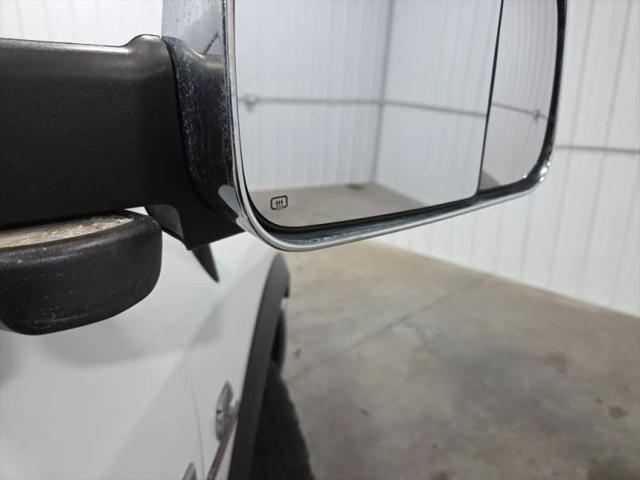 2017 Ram 2500 SLT Crew Cab 4x4 6'4" Box