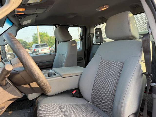 2015 Ford F-550 XL