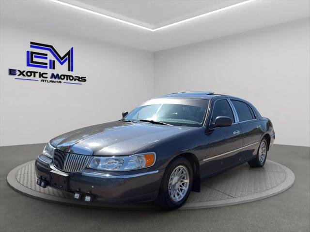 1998 Lincoln Town Car Signature for sale in Gainesville, GA
