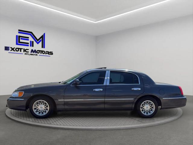 1998 Lincoln Town Car Signature