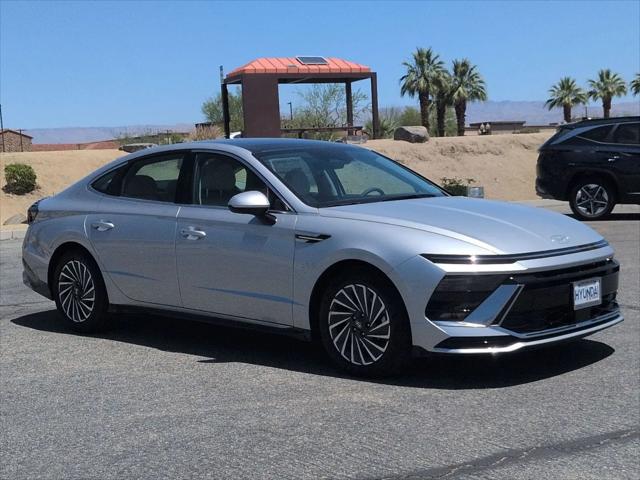 2026 Hyundai Sonata Hybrid SEL