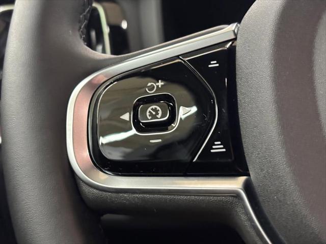 2026 Volvo V60 Cross Country Plus, B5 AWD Gas (mild hybrid)