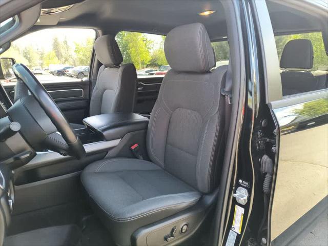 2022 Ram 1500 Big Horn Crew Cab 4x4 6'4" Box