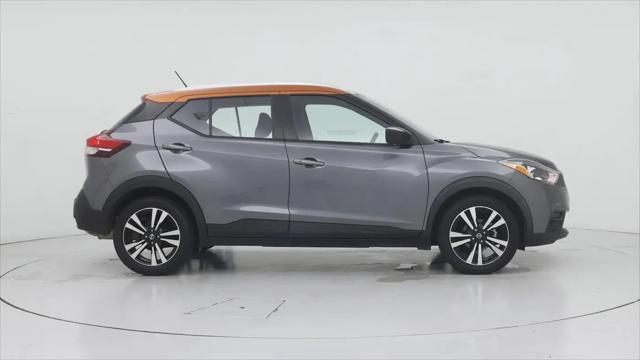 2020 Nissan Kicks SV Xtronic CVT