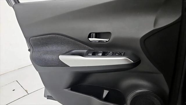 2020 Nissan Kicks SV Xtronic CVT