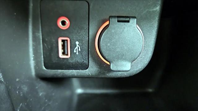 2020 Nissan Kicks SV Xtronic CVT