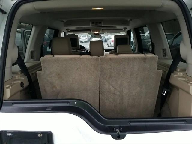 2011 Land Rover LR4 LUX